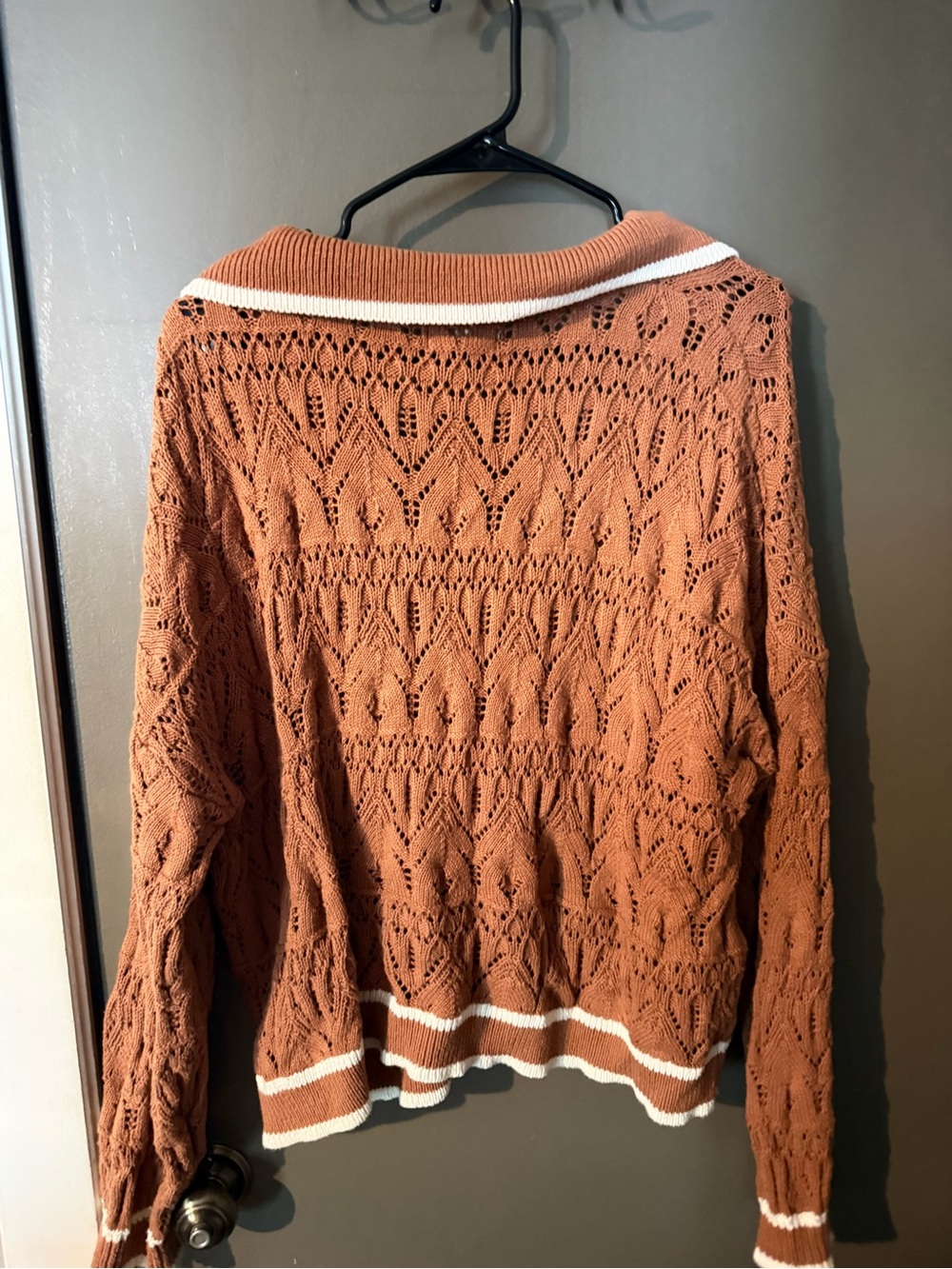 Universal Thread Rust V-Neck Open-Knit Sweater with White Trim - Picture 2 of 3